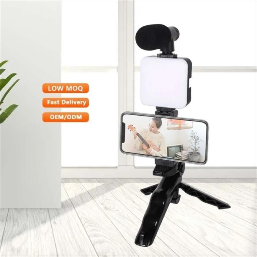 Estudio Portátil con Micrófono de Condensador y Panel LED de Iluminación Uniforme