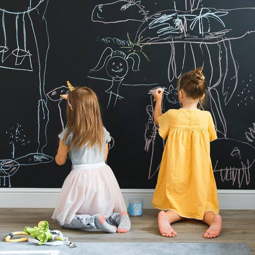 Pizarra Adhesiva + Tizas de Colores – ¡Convierte Cualquier Superficie en un Espacio Creativo!